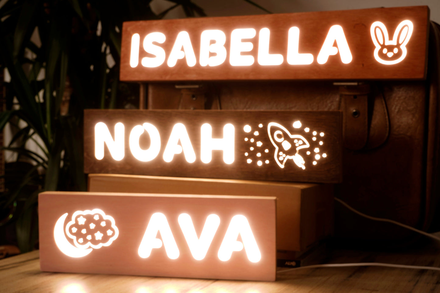 Kişiye Özel Bebek Hediyesi - Bebek İsim Tabelası - Yatak Üstü Ahşap Gece Lambası Kreş - Doğum Duyurusu - Bebek İsim Duvar Dekoru - Yenidoğan Tabelası